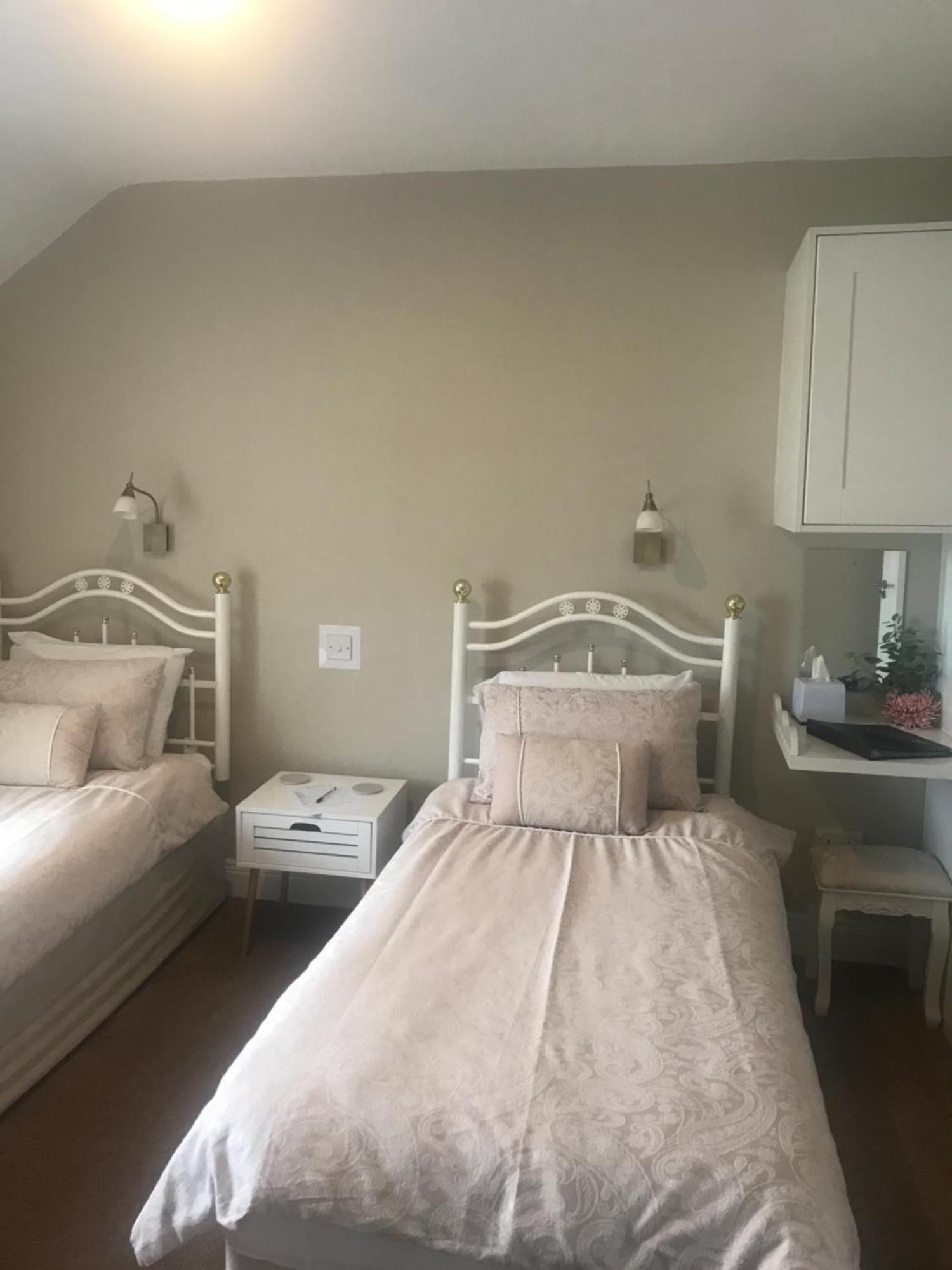 Kielty'S Of Kerry Bed And Breakfast Waterville Bagian luar foto