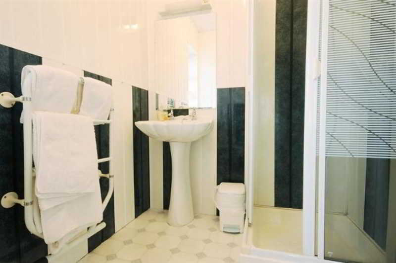 Kielty'S Of Kerry Bed And Breakfast Waterville Bagian luar foto