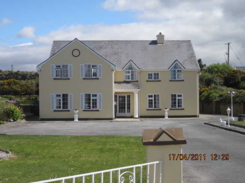 Kielty'S Of Kerry Bed And Breakfast Waterville Bagian luar foto